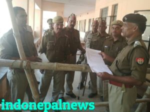 नौतनवा: निकाय चुनाव पर्चे खरीदनें का सिलसिला जारी, पुलिस एलर्ट