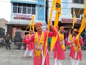 नौतनवा:गाजें बाजे के साथ निकली श्याम मंदिर प्राण प्रतिष्ठ़ा की भव्य शोभा व कलश यात्रा