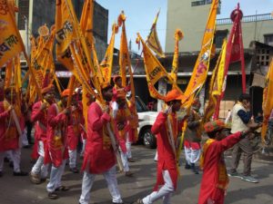 नौतनवा में श्याम मंदिर का नृत्य संगीत के बीच निकला भब्य कलश,शोभायात्रा