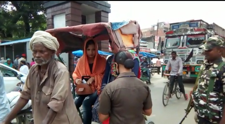 दशहरा के मद्देनजर भारत नेपाल सीमा पर अलर्ट, सोनौली में चेकिंग हुई तेज----एएसपी