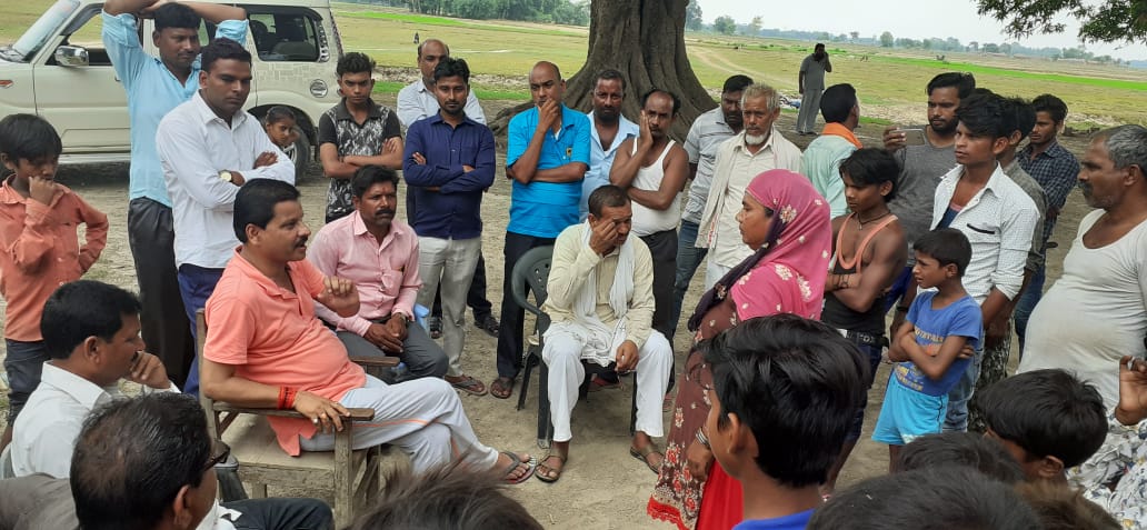 सोनौली सियरहिया कांड: अमन चैन से रहे लोग,नहीं होगी कोई गिरफ्तारी---सुधीर त्रिपाठी